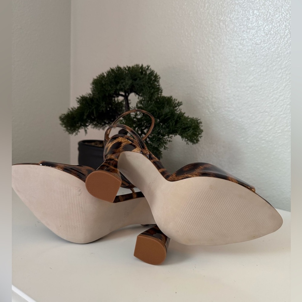 Steve Madden Leopard Print Slippers - Picture 5 of 7